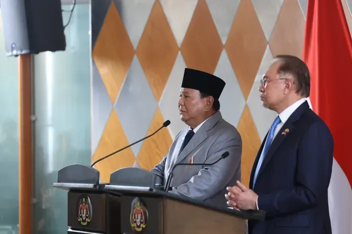 Kebijakan Penghematan Pendidikan Prabowo 2025: 663 Ribu Mahasiswa Terancam Putus Kuliah